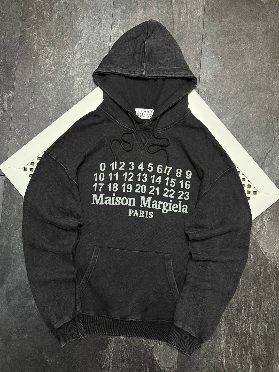 maison margiela 6 hoodie,толстовка mm6 maison margiela,толстовка,мужская толстовка,maison margiela худи