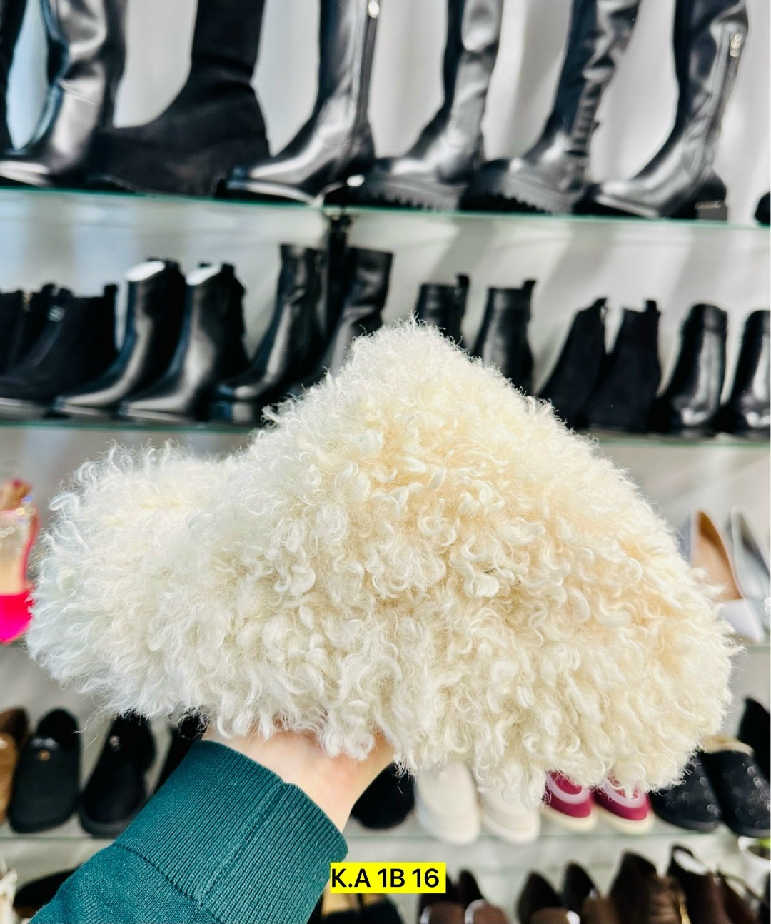 папаха кавказская,каракулевая папаха кавказская,каракуль кавказская папаха кавказская,папаха кавказская из натуральной овчины,кавказская чабанская папаха