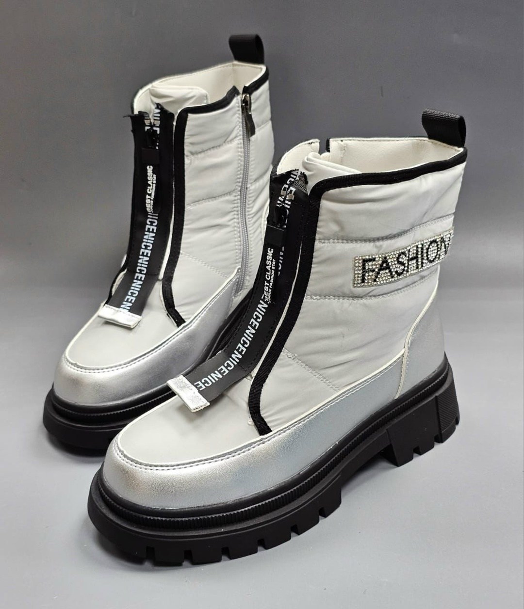 ,ботинки женские,ботинки модные,ботинки,женская