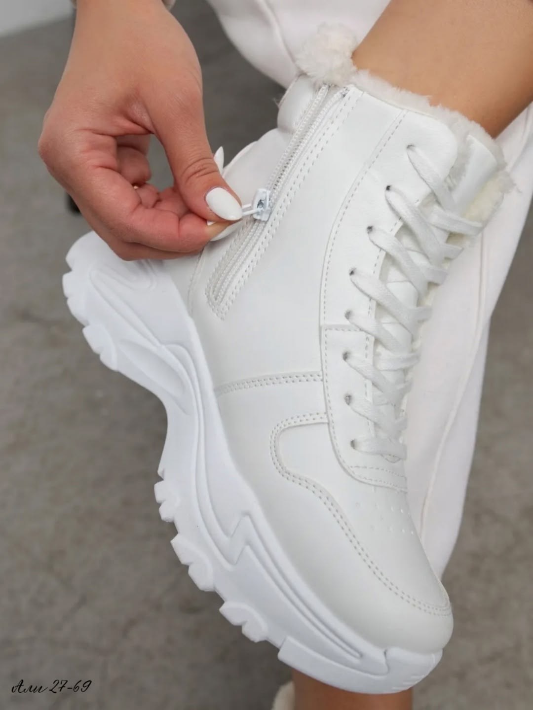 кроссовки женские зимние,wbl кроссовки женские белые зимние,зимние кроссовки женские белые высокие,зимние ботинки женские новые высокие кроссовки,кроссовки женскиe