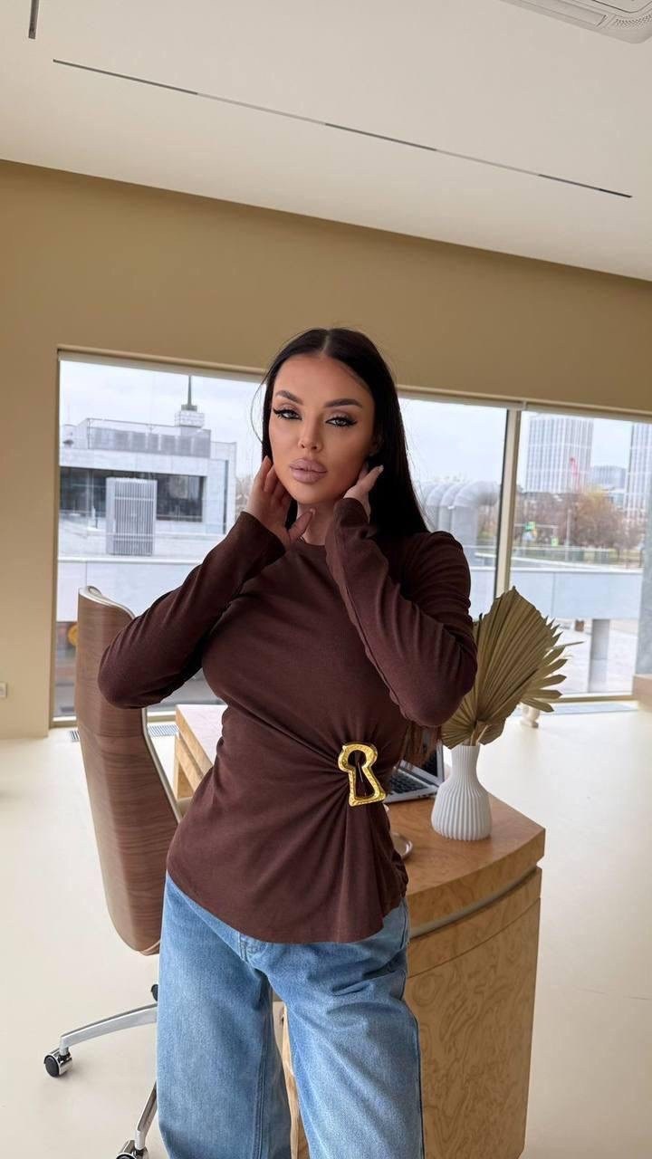 женская кофта,кофта,лонгслив женский,одежда стильная,лонгслив с драпировкой