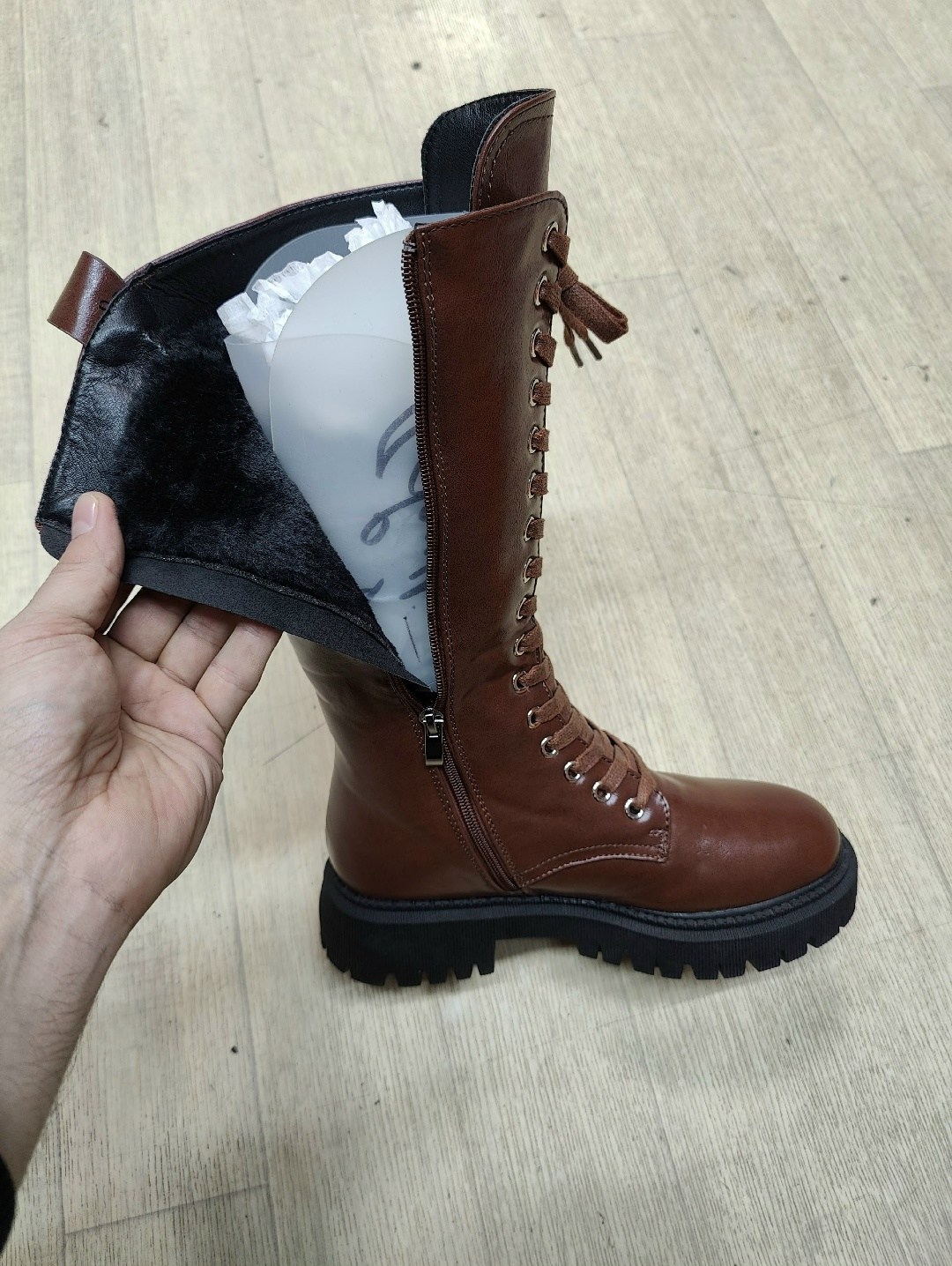 ,сапоги модные,женская ,женские сапоги,ботинки женские