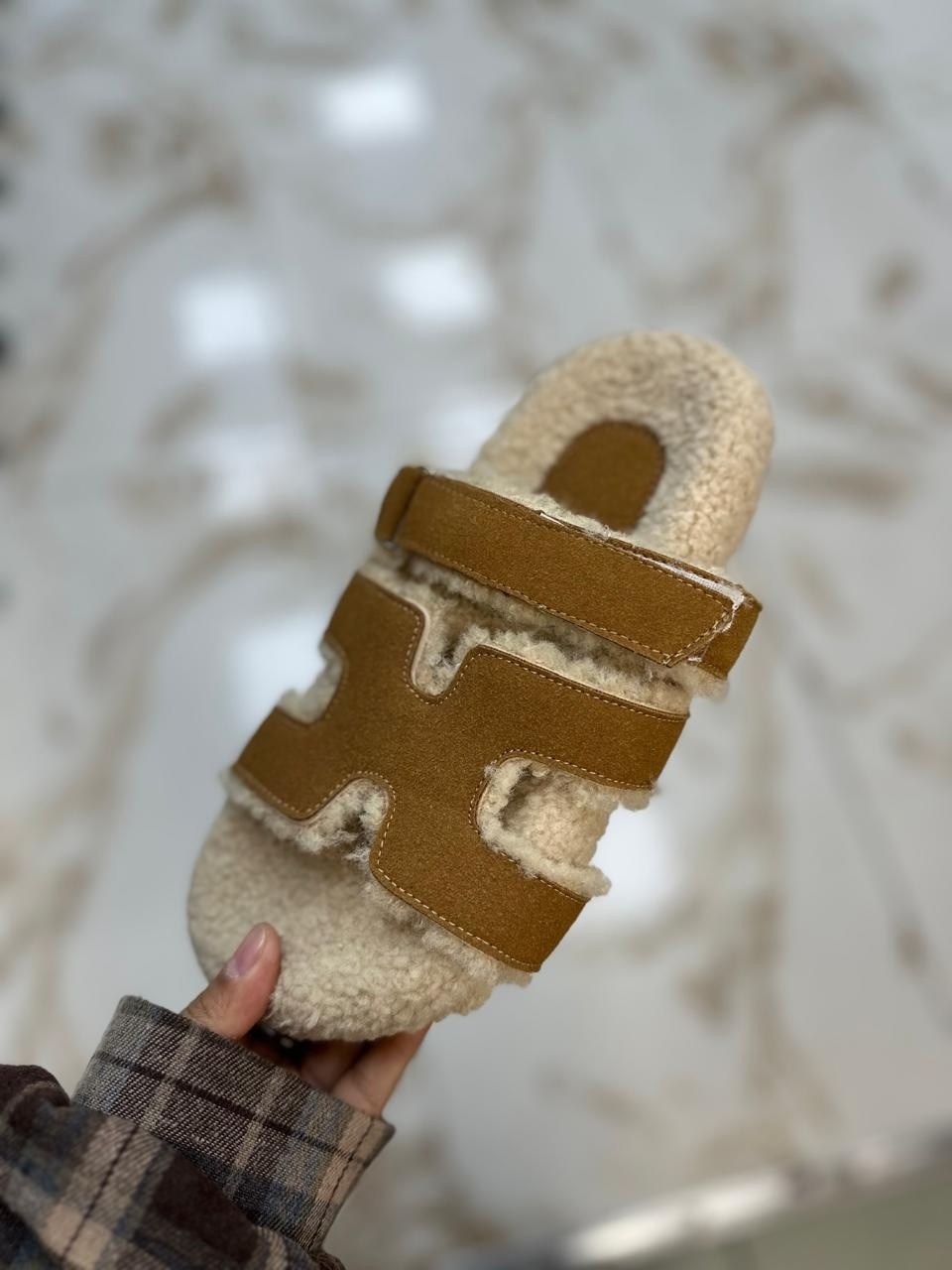 домашние тапочки,модные тапочки,,шлепанцы женские,плюшевые тапки