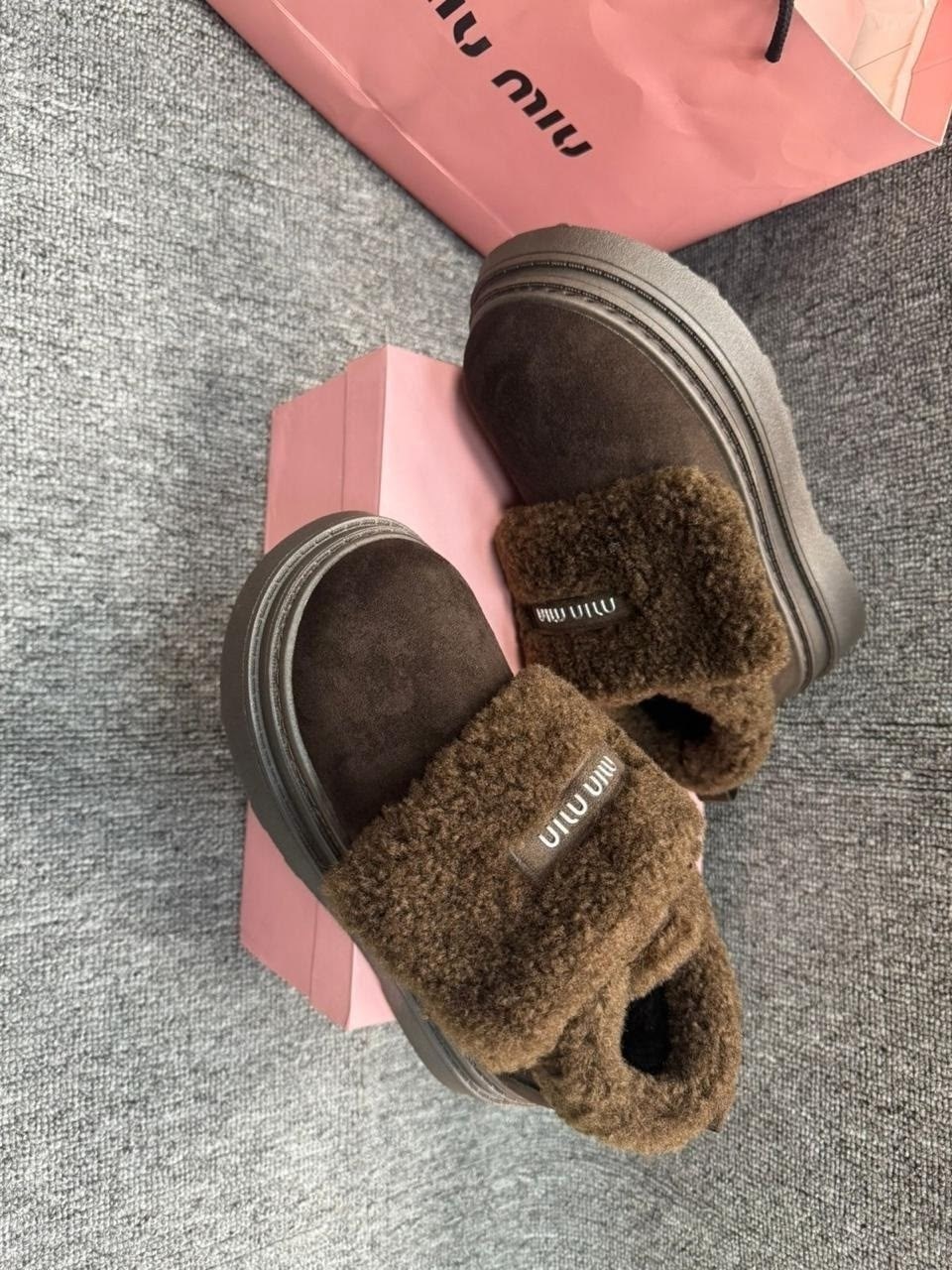 ,зимние женские угги miu miu,ботинки miu miu,угги замш,ботинки miu miu зимние