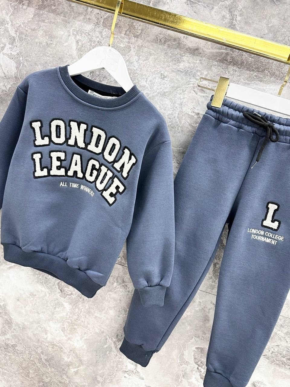 спортивные костюм,свитшот и брюки,спортивный костюм на мальчика,толстовка и брюки,костюм для мальчика свитшот и брюки