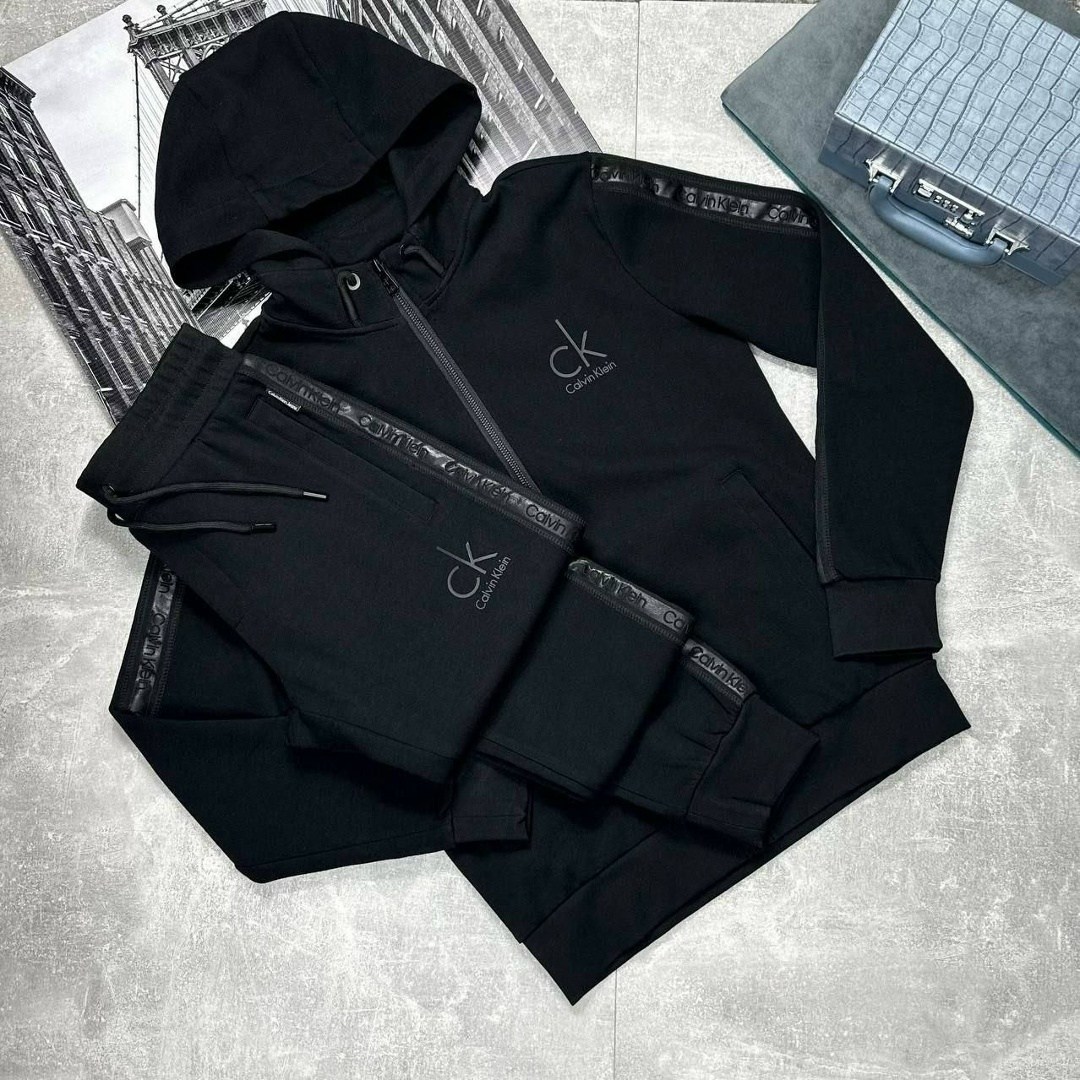 спортивный костюм armani,мужские спортивные костюмы,спортивные костюмы на флисе,луи виттон спортивный костюм мужской,спортивные костюм