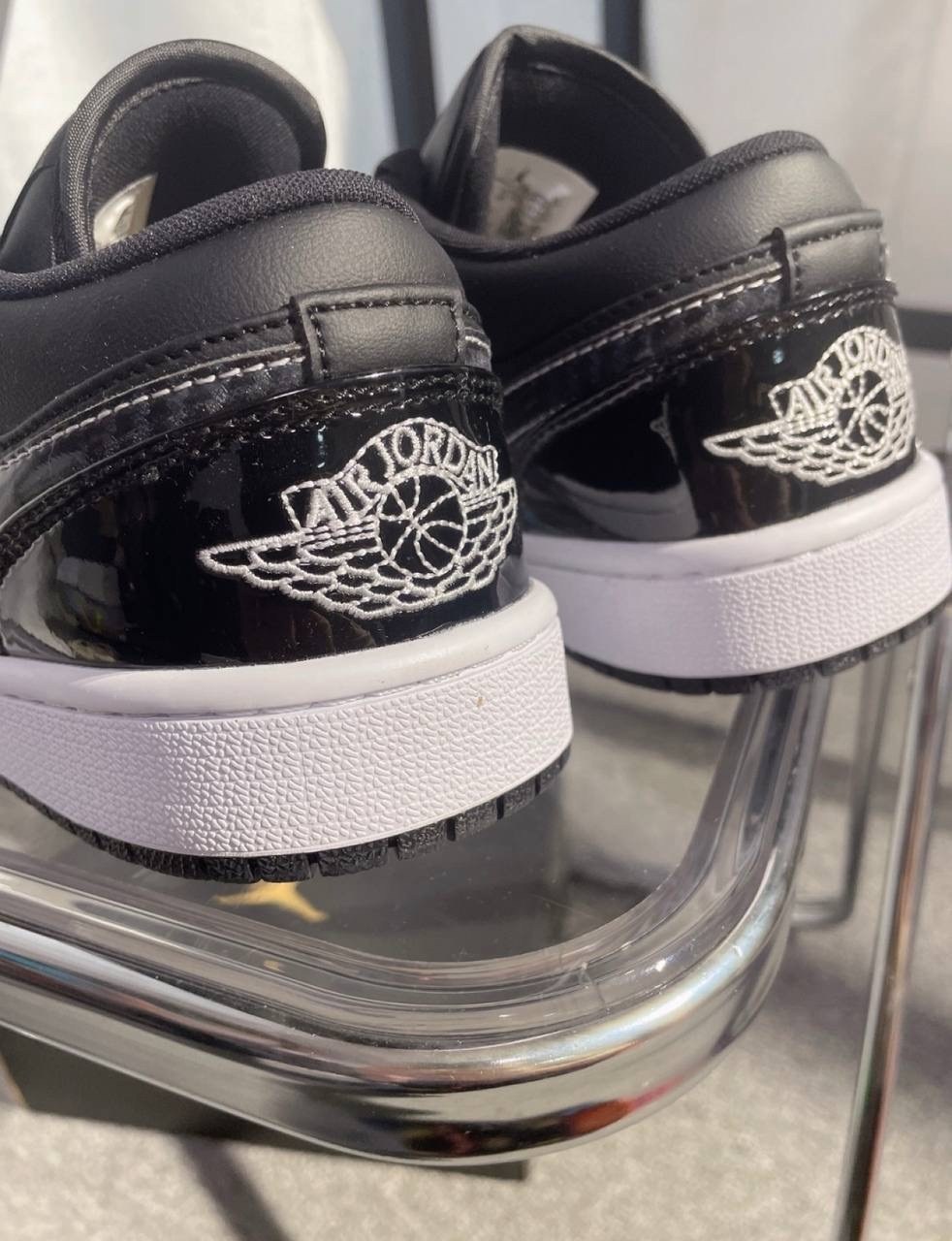 nike air jordan 1 low,air jordan 1 low black and white,кроссовки nike air jordan 1 low,air jordan 1 low se concord,nike air jordan 1 low se