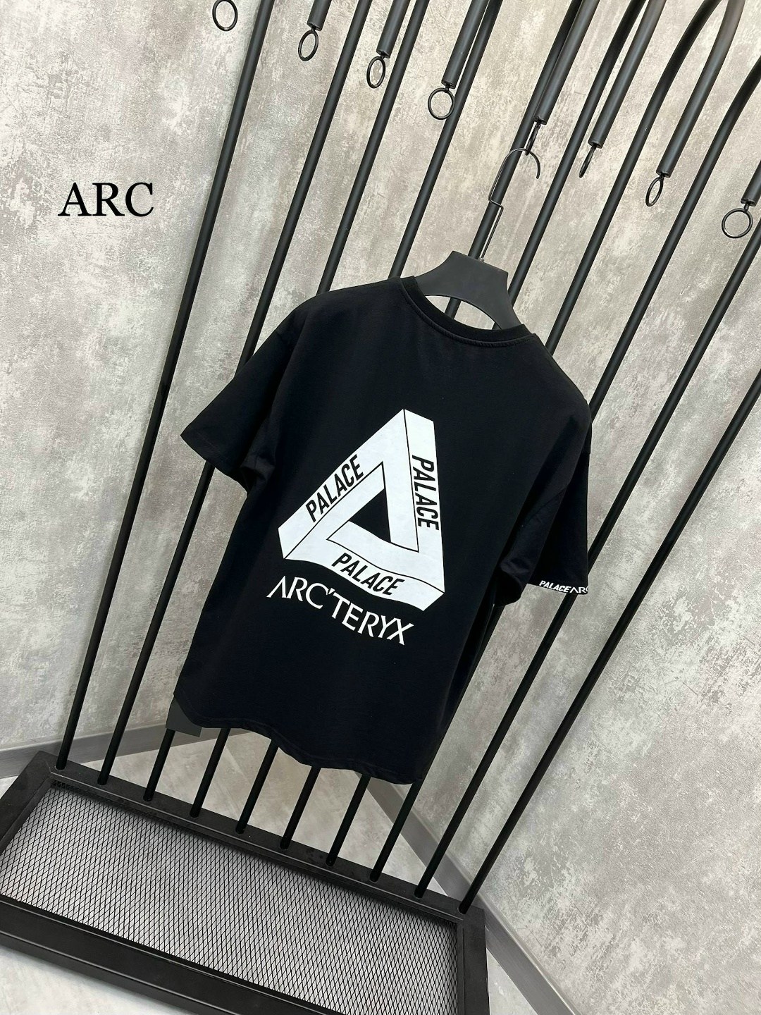 футболка,футболка стильная,универсальные футболки,футболка с принтом в