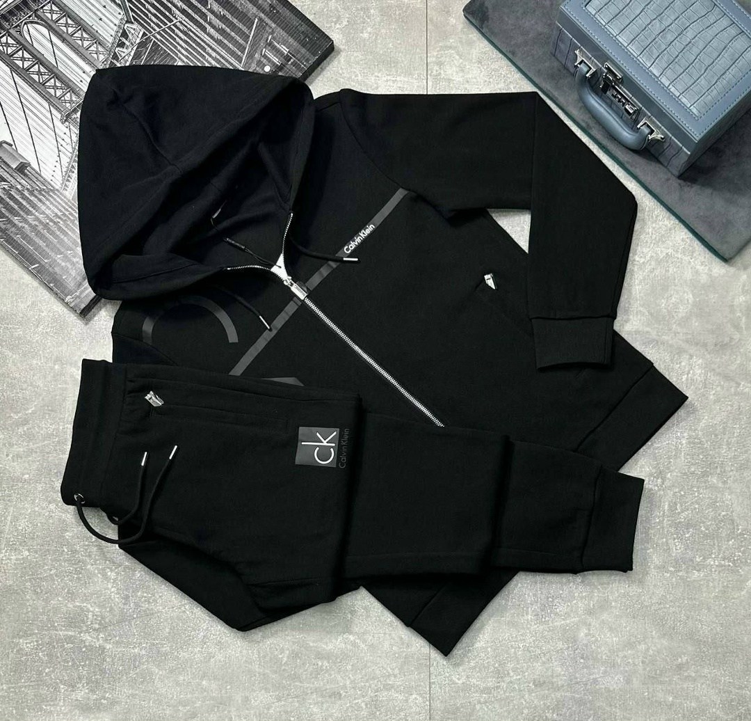 спортивный костюм armani,мужские спортивные костюмы,спортивные костюмы на флисе,луи виттон спортивный костюм мужской,спортивные костюм