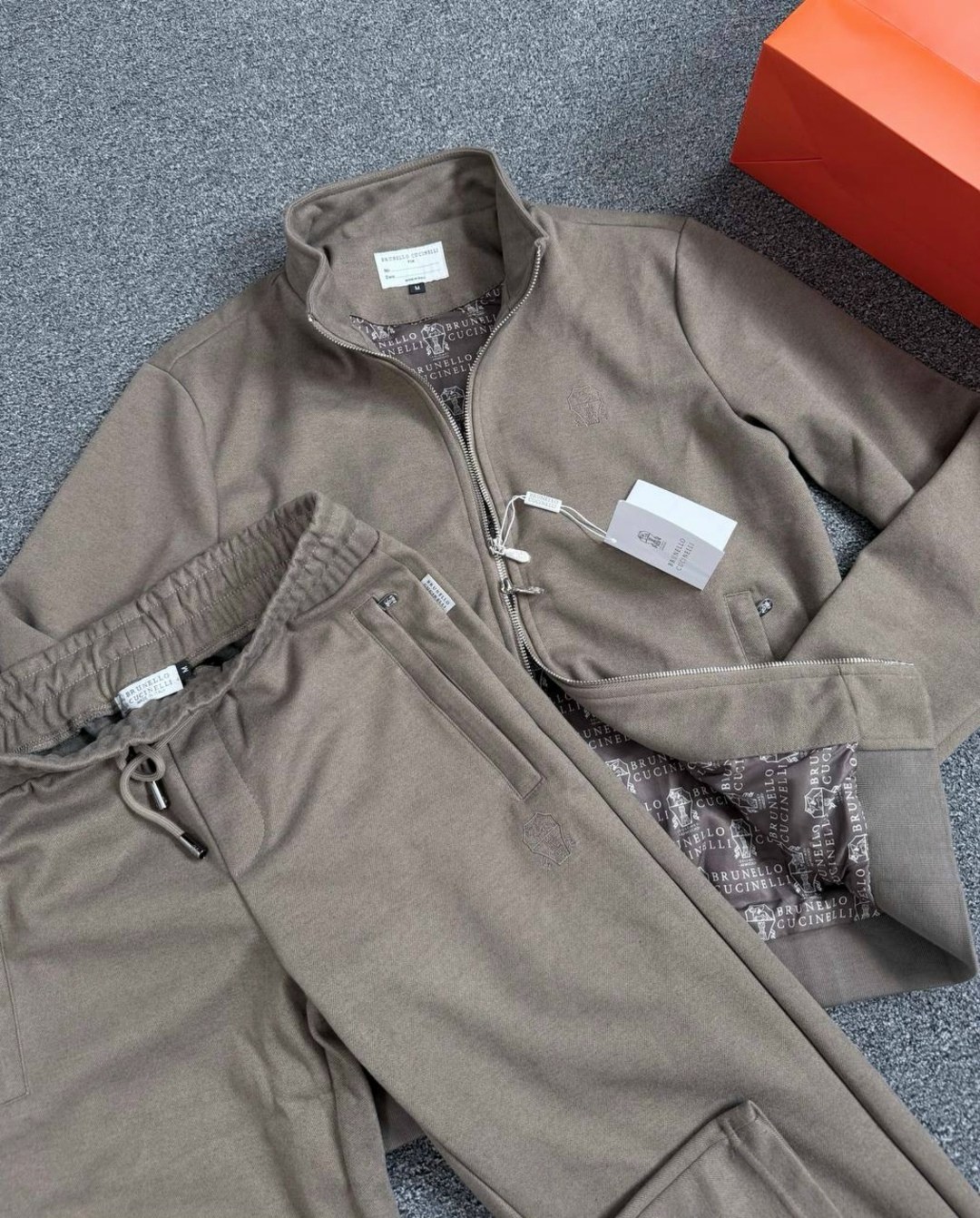 спортивный костюм brunello cucinelli,костюм brunello cucinelli,спортивный костюм loro piana,мужская мода