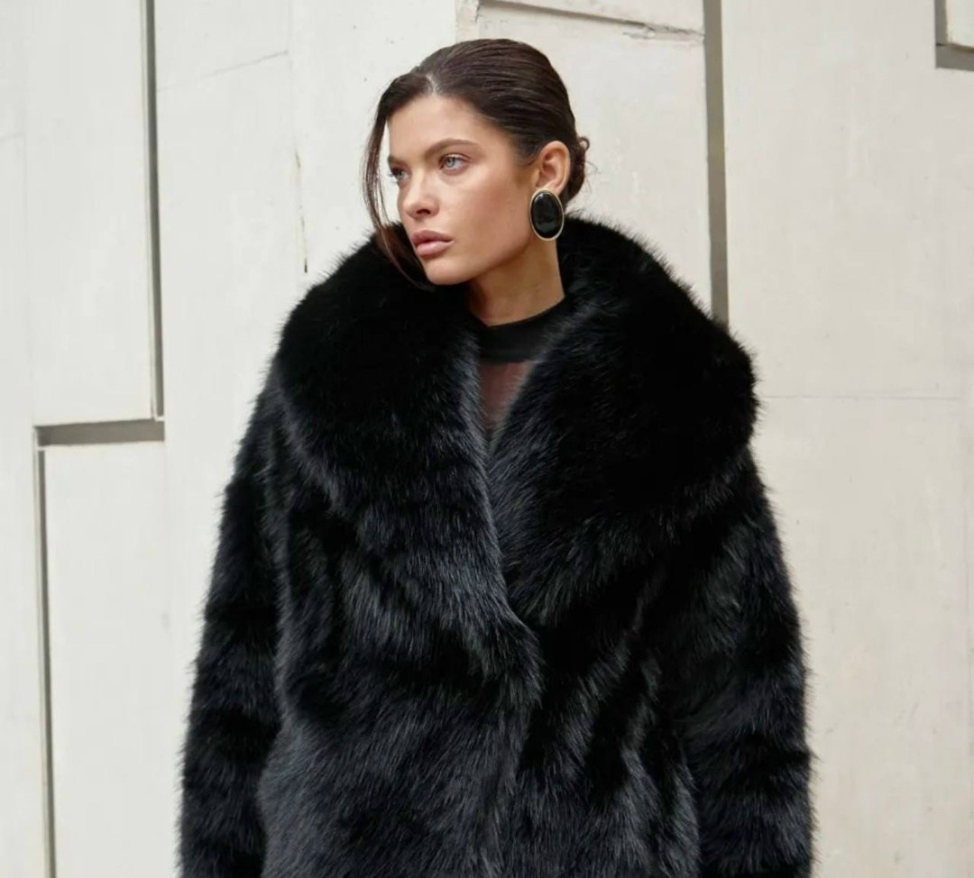 шуба из искусственного меха,пальто из искусственного меха,женская шуба,шуба,шуба искусственная