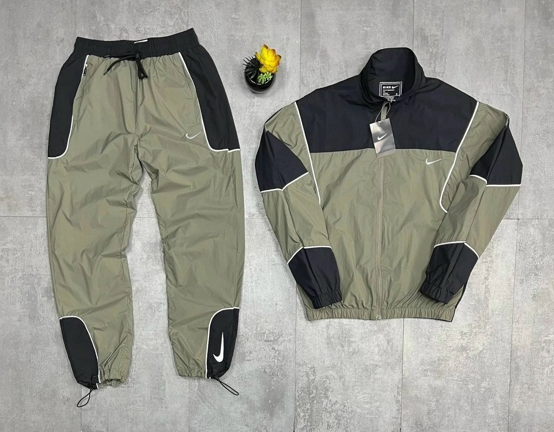 спортивный костюм мужской nike,спортивные костюмы nike,мужские спортивные костюмы,спортивный костюм для мужчин,спортивный костюм nike плащевка