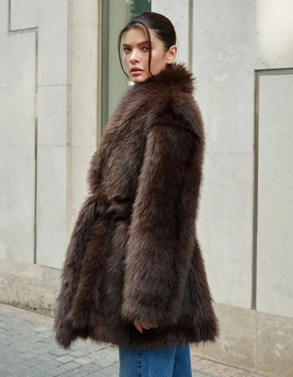 шуба из искусственного меха,пальто из искусственного меха,женская шуба,шуба,шуба искусственная