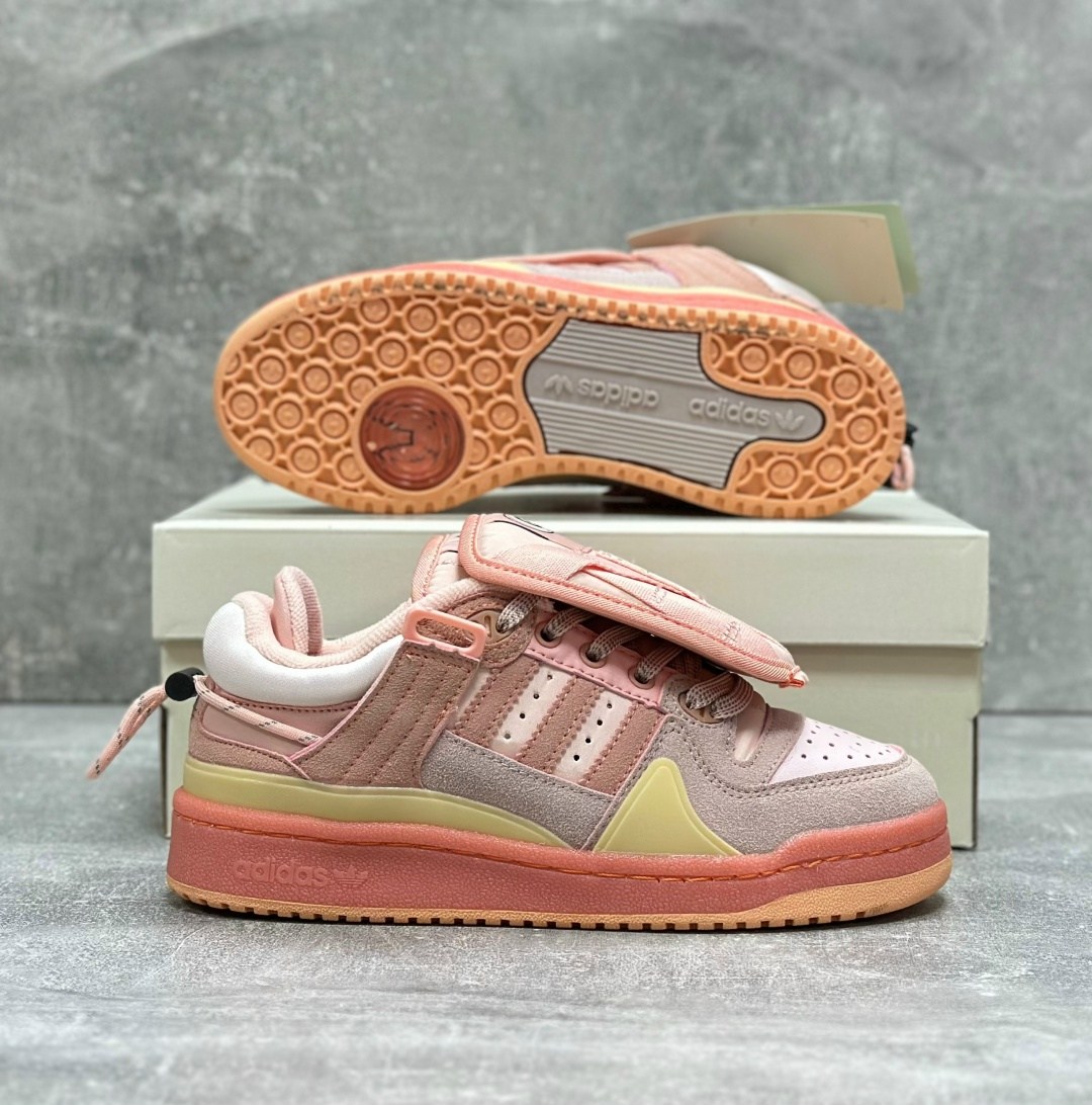 кроссовки адидас bad bunny,adidas forum low bad bunny pink,кроссовки bad bunny x adidas forum buckle low цвет розовый,bad bunny adidas,bad bunny x adidas forum buckle low
