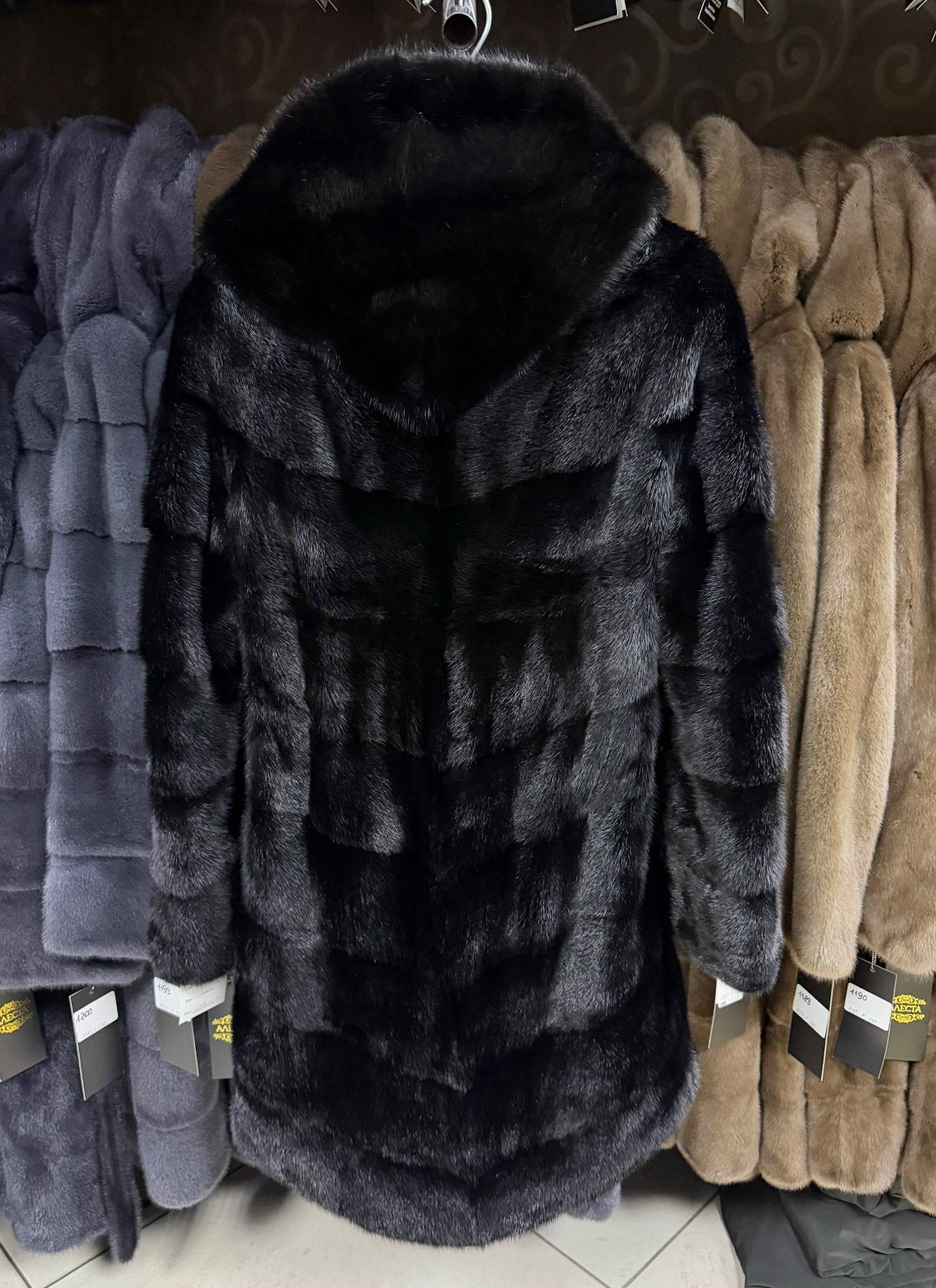 шуба норковая,шуба норковая с капюшоном,шуба норка,шуба из норки,норковая шуба черный бриллиант