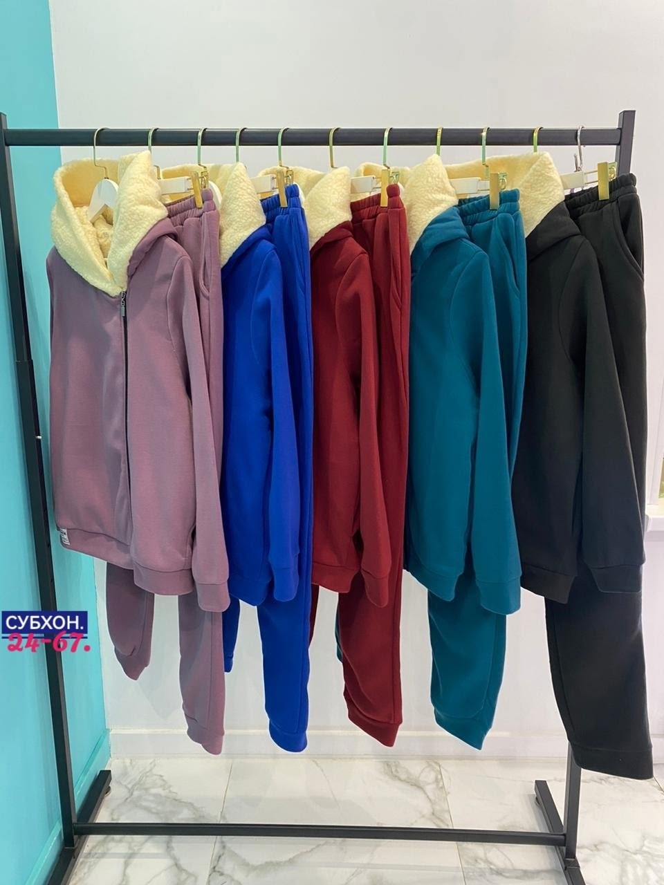 женский костюм на флисе,костюм - двойка теплый на флисе,спортивный костюм на меху,костюм на флисе,стильные костюмы