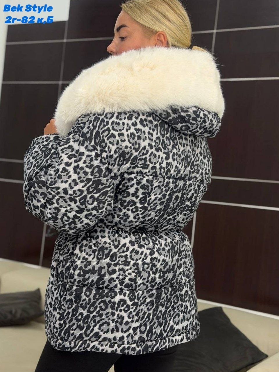 леопардовый пуховик,куртка пуховик леопардовая легкая maximum luxury,куртка - пуховик двусторонний с леопардовым принтом biscolli,леопардовая куртка,куртка с леопардовым принтом