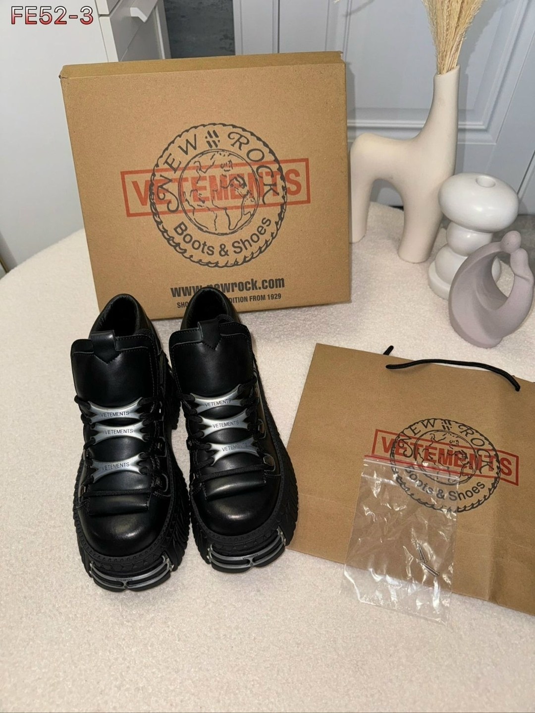 ботинки new rock,,кроссовки new rock,ботинки кроссовки new rock на липучке на высокой подошве,коричневые кроссовки на платформе new rock edition vetements