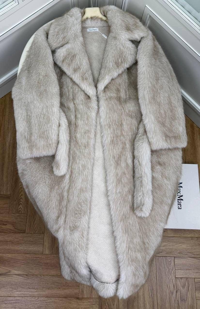 длинная бежевая шуба из эко-меха,шуба из экомеха,искусственная шуба,шубка,шуба из эко меха