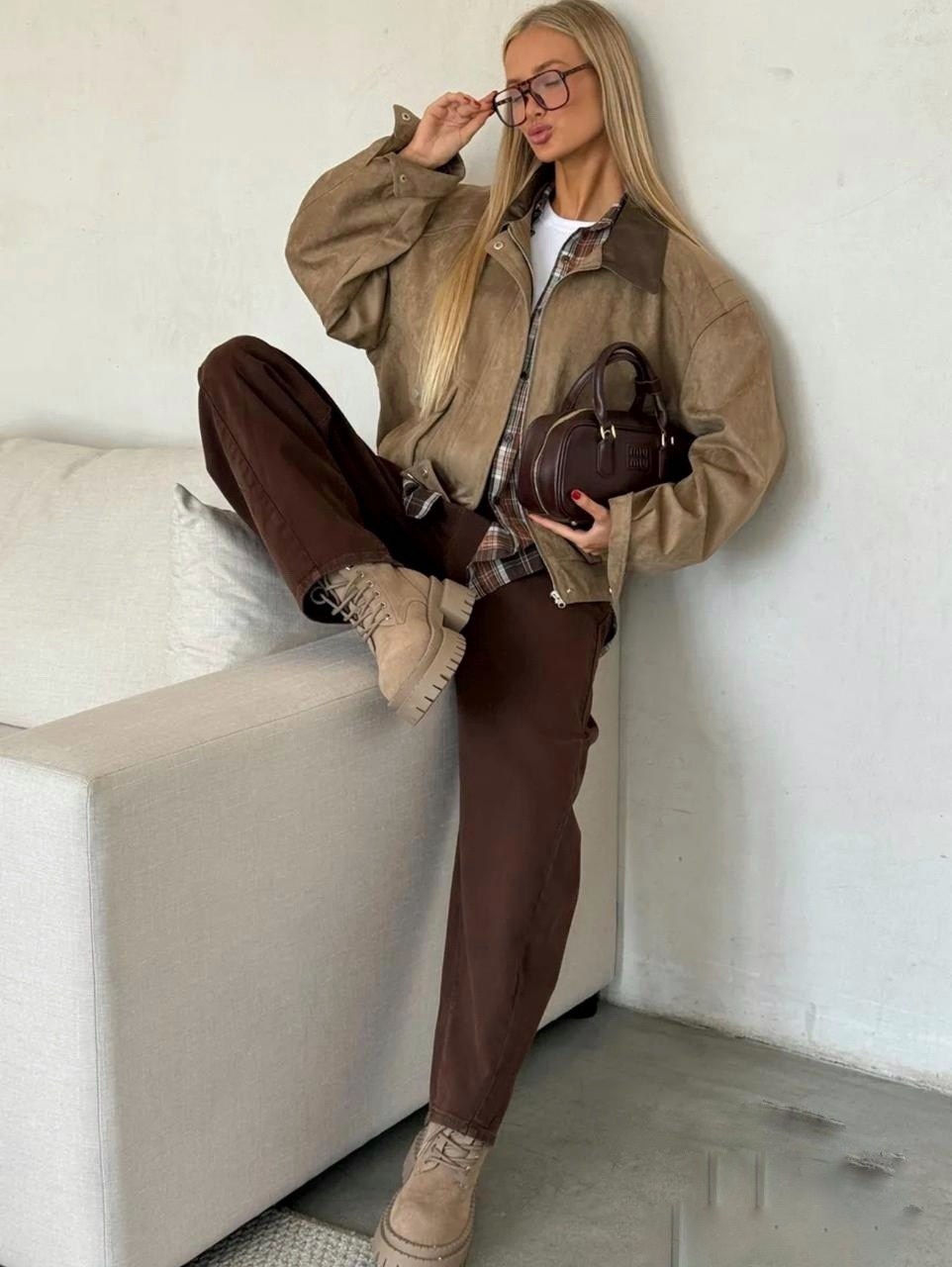 широкие джинсы с подворотами шоколадно-коричневого цвета threadbare,коричневые джинсы широкие,женские коричневые мешковатые джинсы y2k,джинсы коричневые,широкие брюки