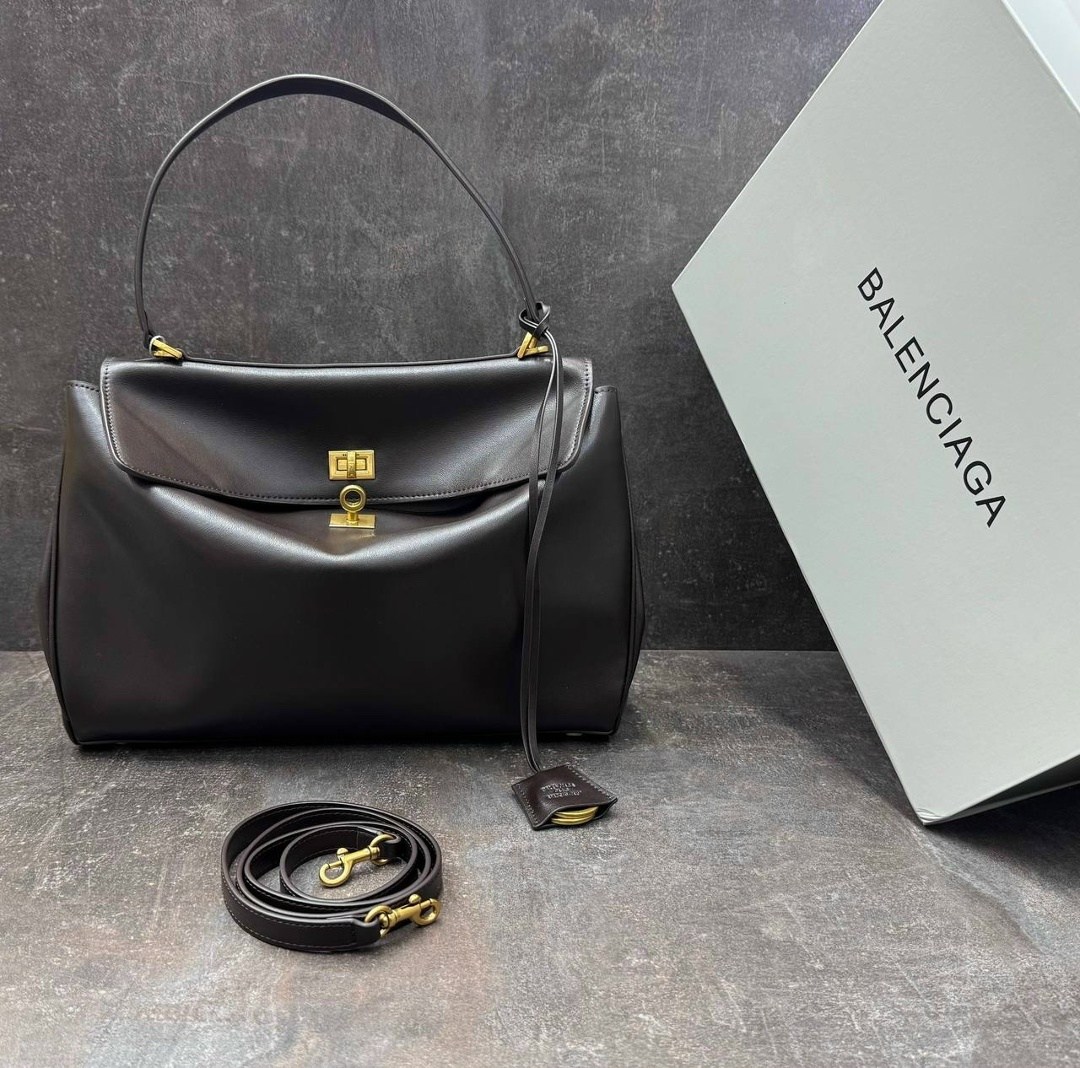 сумка balenciaga натуральная кожа 35-24 см,объемная сумка-тоут черного цвета balenciaga,сумка balenciaga rodeo,сумка balenciaga,женская сумка rodeo balenciaga