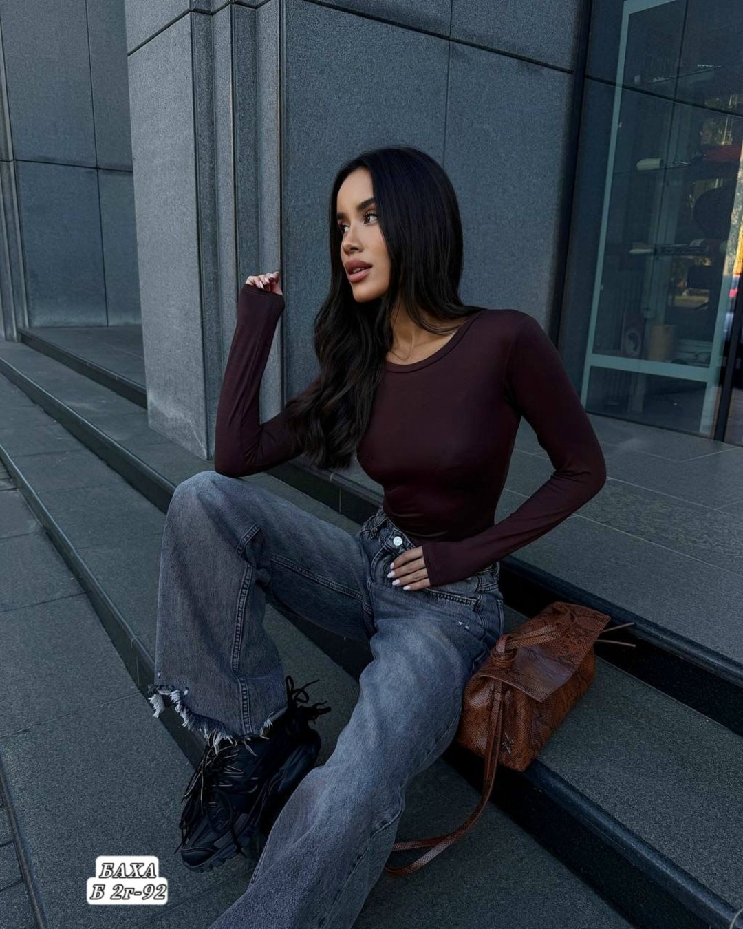 боди под джинсы,лонгслив облегающий с вырезом длинный рукав хлопок sun&moon,женская боди,женские джинсы,лонгслив