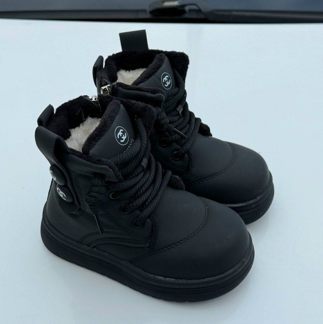 ,ботинки детские,ботинки,детская ,ботинки детские на шнуровке