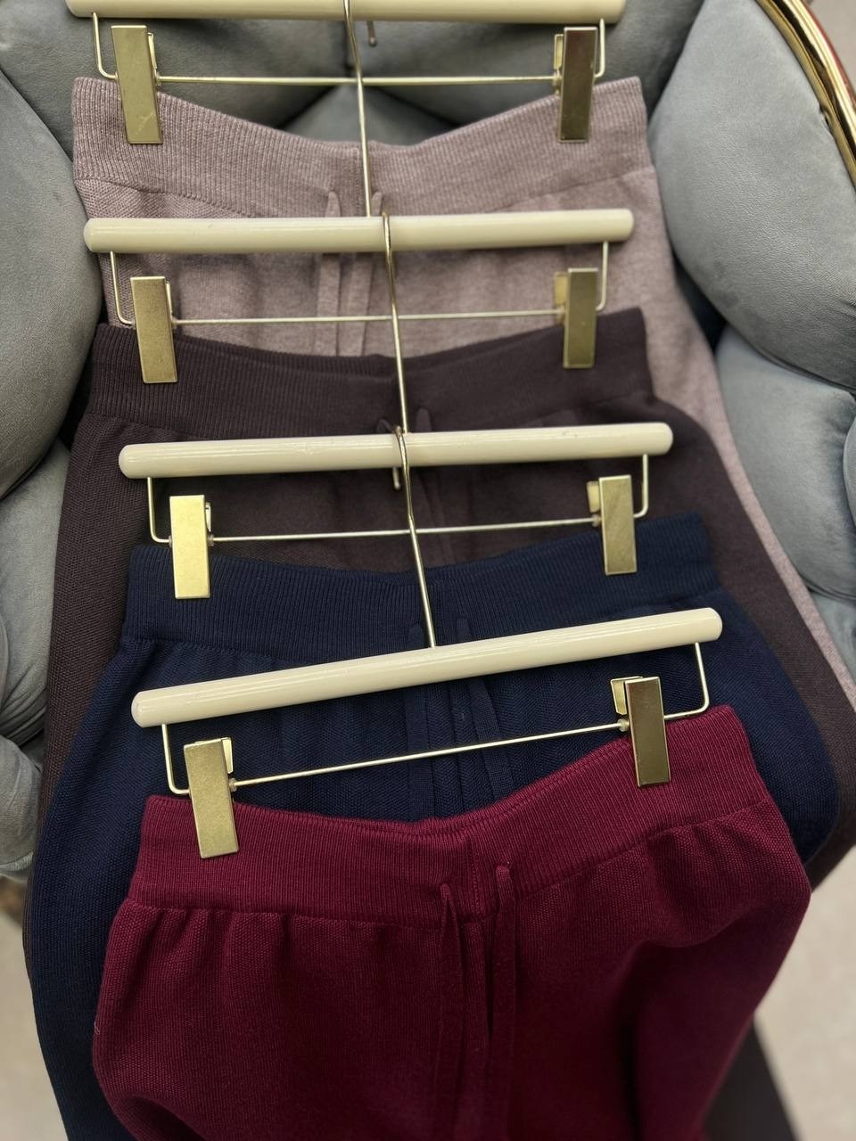 трикотажный костюм,вязаный женский костюм свитер и брюки,вязаный костюм женский,костюм двойка кашемир,женский трикотажный костюм