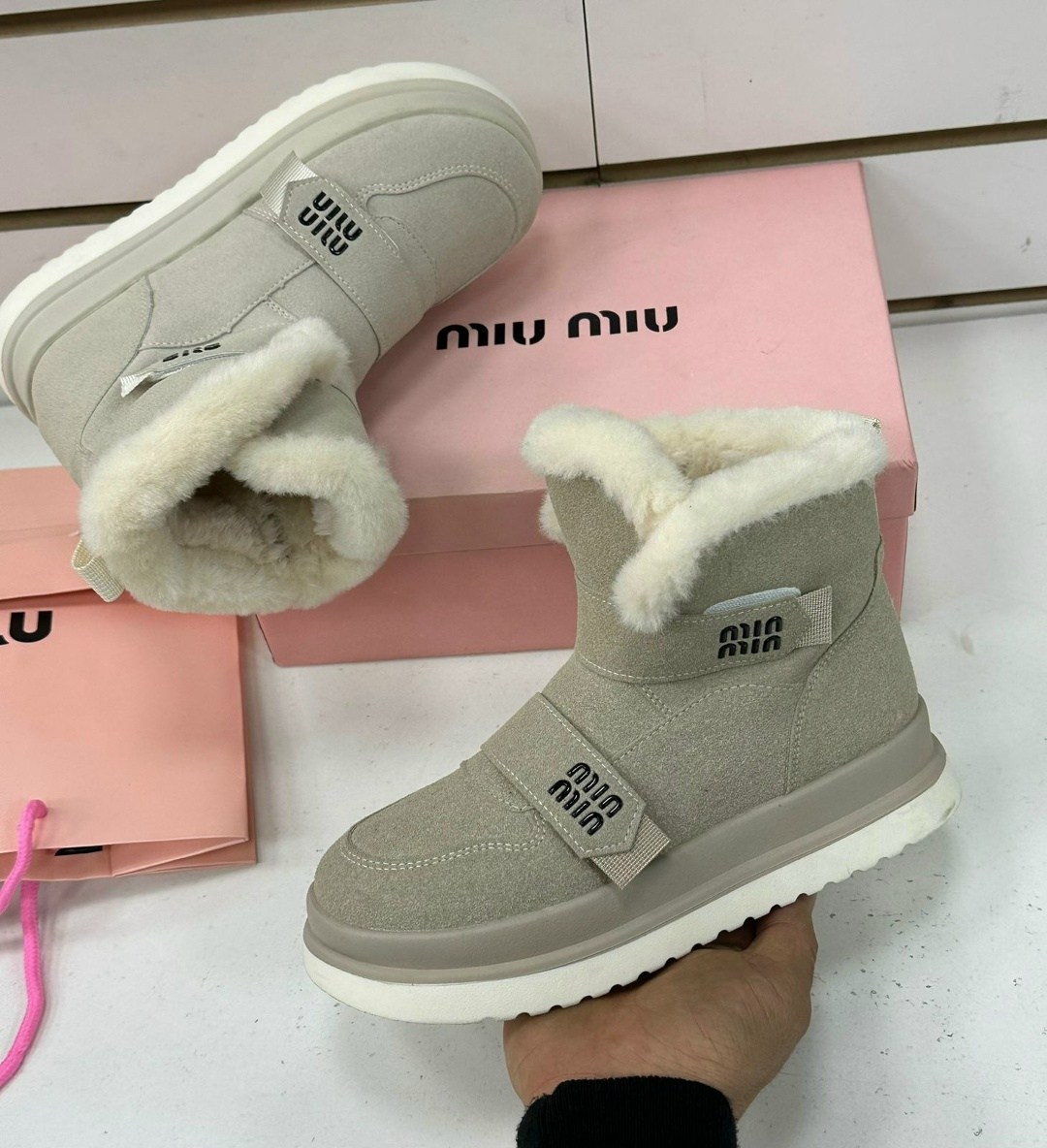 женские угги,,угги женские зимние,угги,угги зимние с натуральным мехом