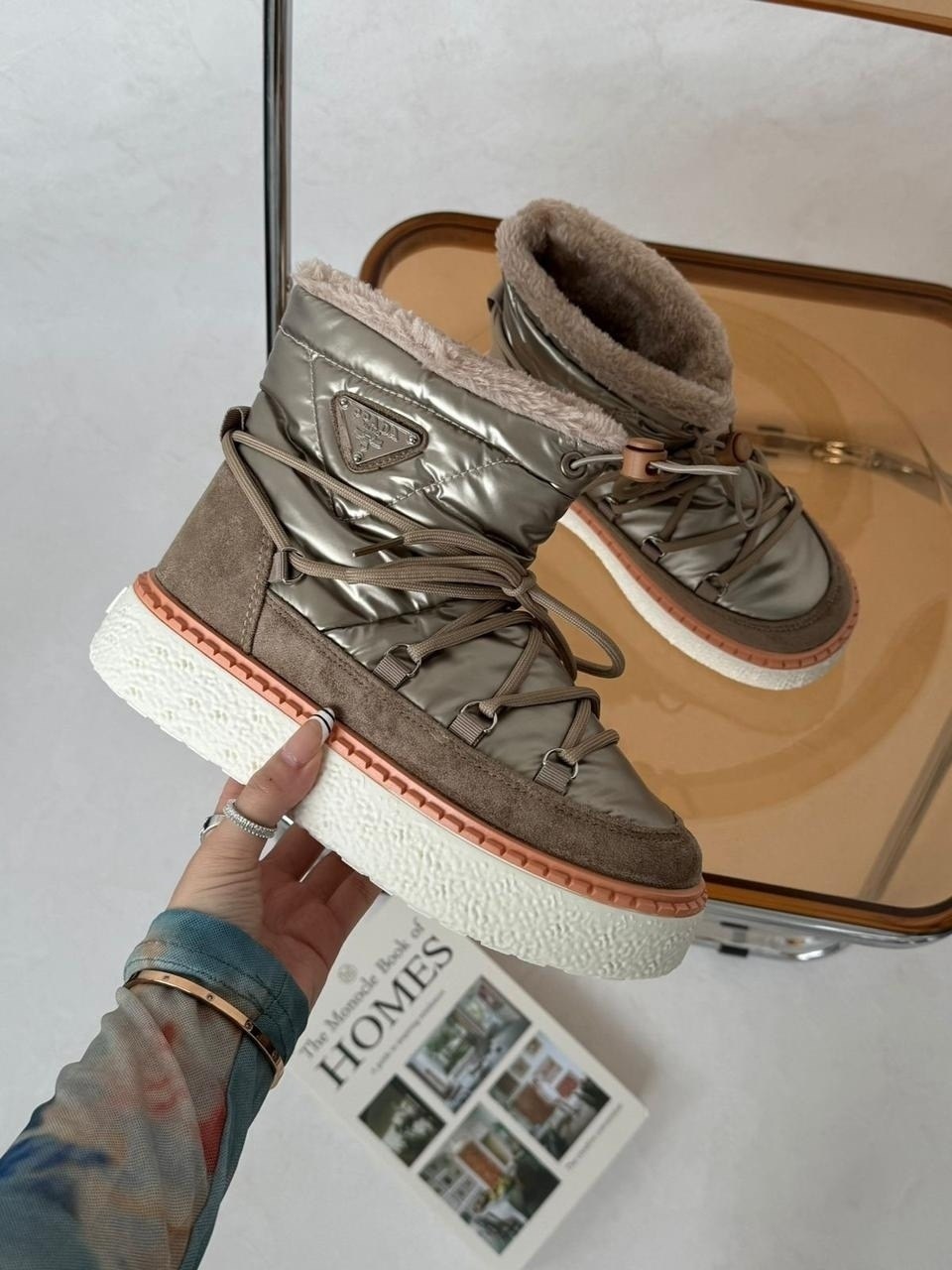 зимние ботинки tommy hilfiger на шнуровке metallic snowboot серебряный,bogner мунбуты луноходы,луноходы 23102155,луноходы 2338014,луноходы женские