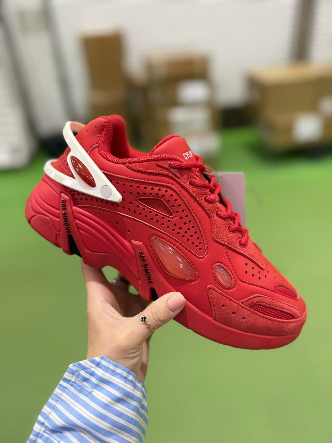 кроссовки raf simons cylon-21 черный,кроссовки raf simons cylon-21,кроссовки raf simons cylon-21 серый,кроссовки raf simons cylon 21 серебро,серебристые кроссовки cylon 21 raf simons