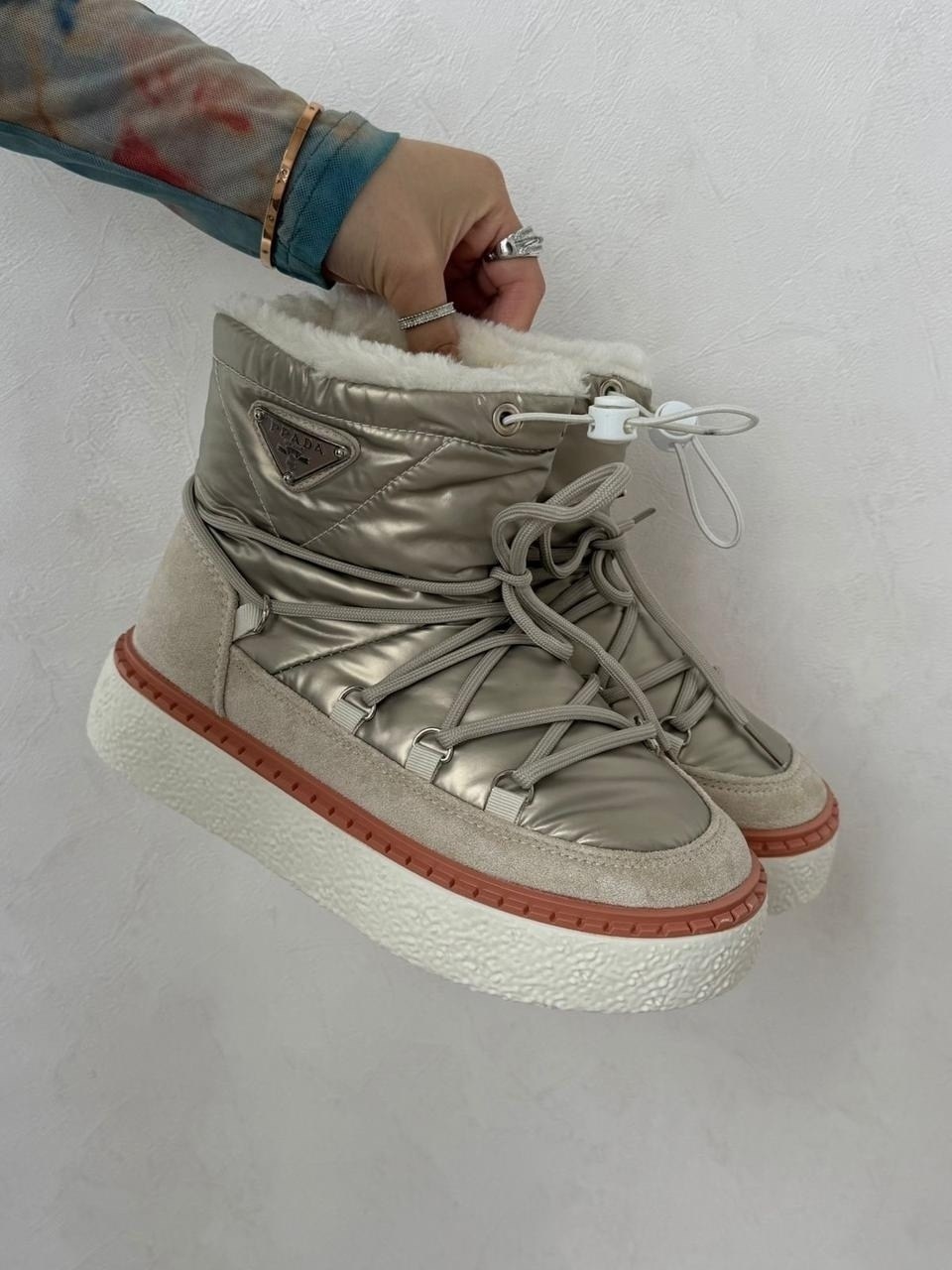 зимние ботинки tommy hilfiger на шнуровке metallic snowboot серебряный,bogner мунбуты луноходы,луноходы 23102155,луноходы 2338014,луноходы женские