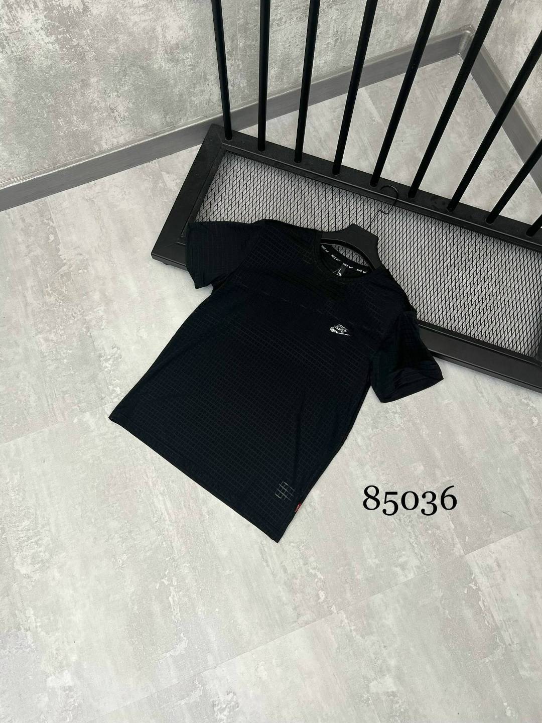 мужская футболка,футболки для мужчин,футболка,одежда футболка,мужская футболка черная