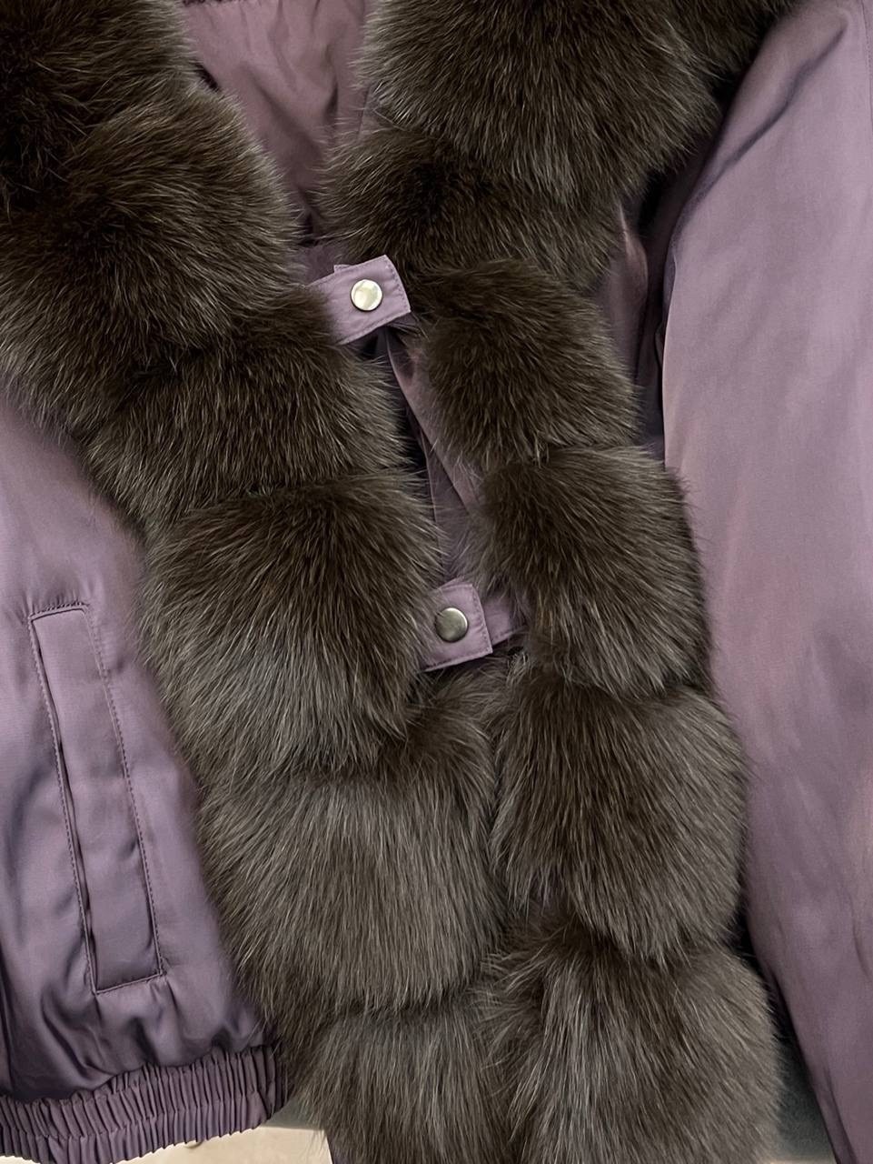 куртка с мехом,стильная куртка,пуховик с натуральным мехом,женская зимняя куртка,бомбер с мехом песца