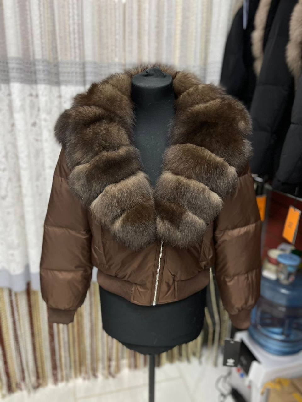 пуховик женский с натуральным мехом,пуховик с натуральным мехом,куртка-бомбер с натуральным мехом песца,женский пуховик,пуховик с мехом