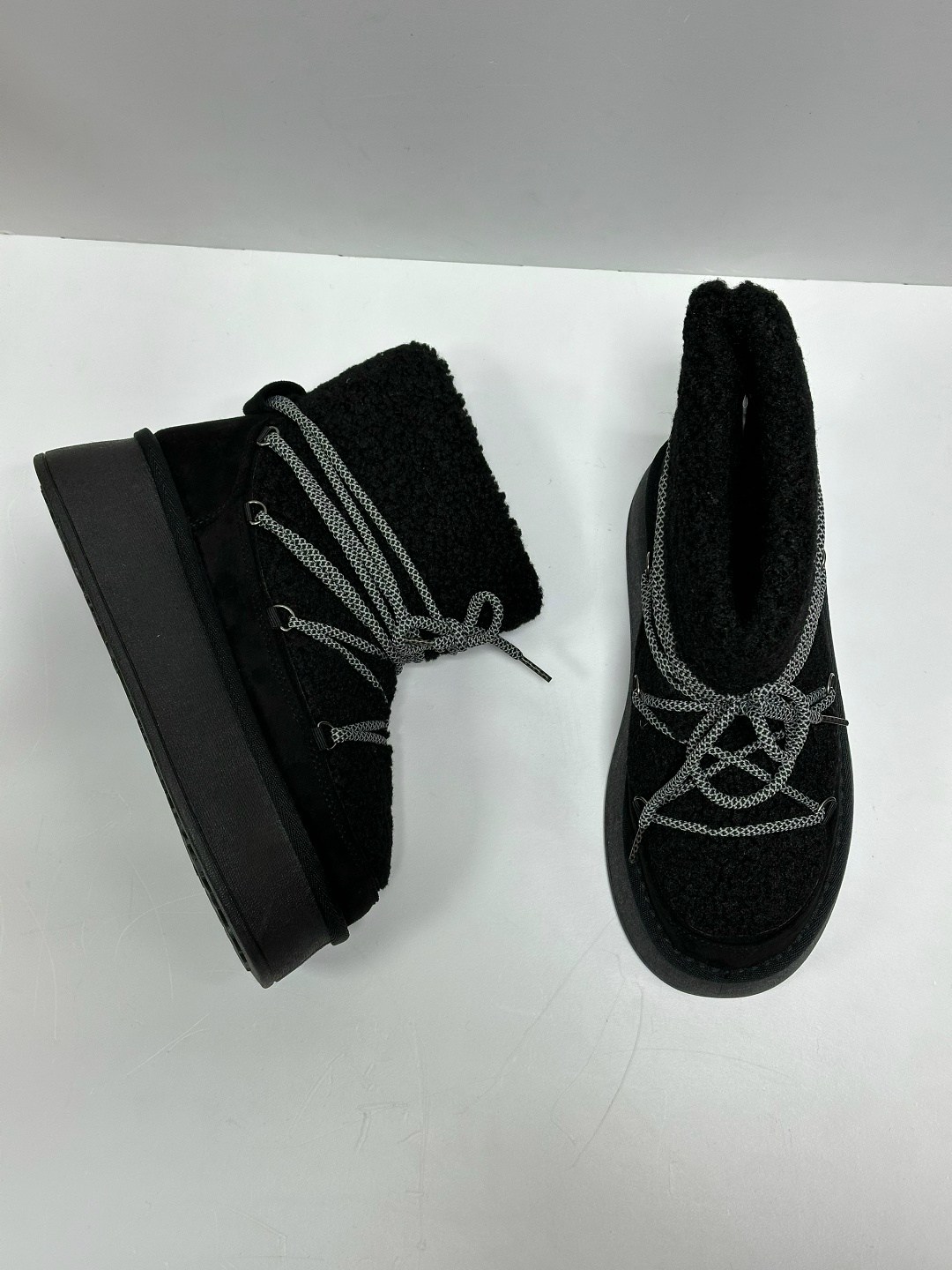 ,женские угги,женские угги зимние,женская ,женские зимние угги с шнурками