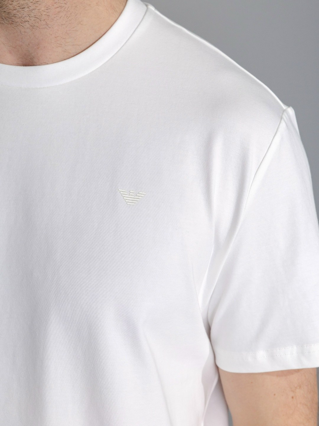 белая футболка мужская,футболка мужская,футболка мужская базовая,белая футболка,футболка