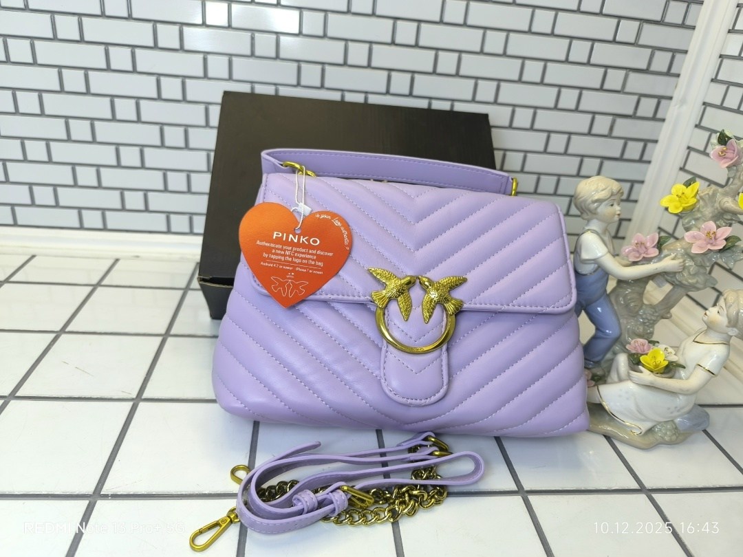 сумка pinko,женская сумка pinko,сумка на плечо pinko,кожаная сумка pinko,сумка pinko бежевый