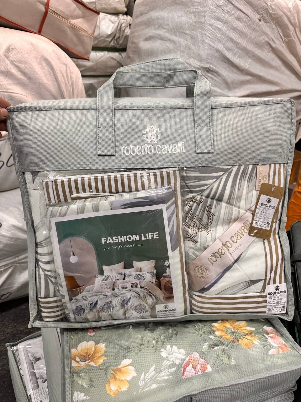 комплект постельного белья с готовыми одеялами,постельное белье евро cleo satin de luxe,комплект постельного белья с одеялом roberto,постельное белье сатин саванна,комплект постельного белья