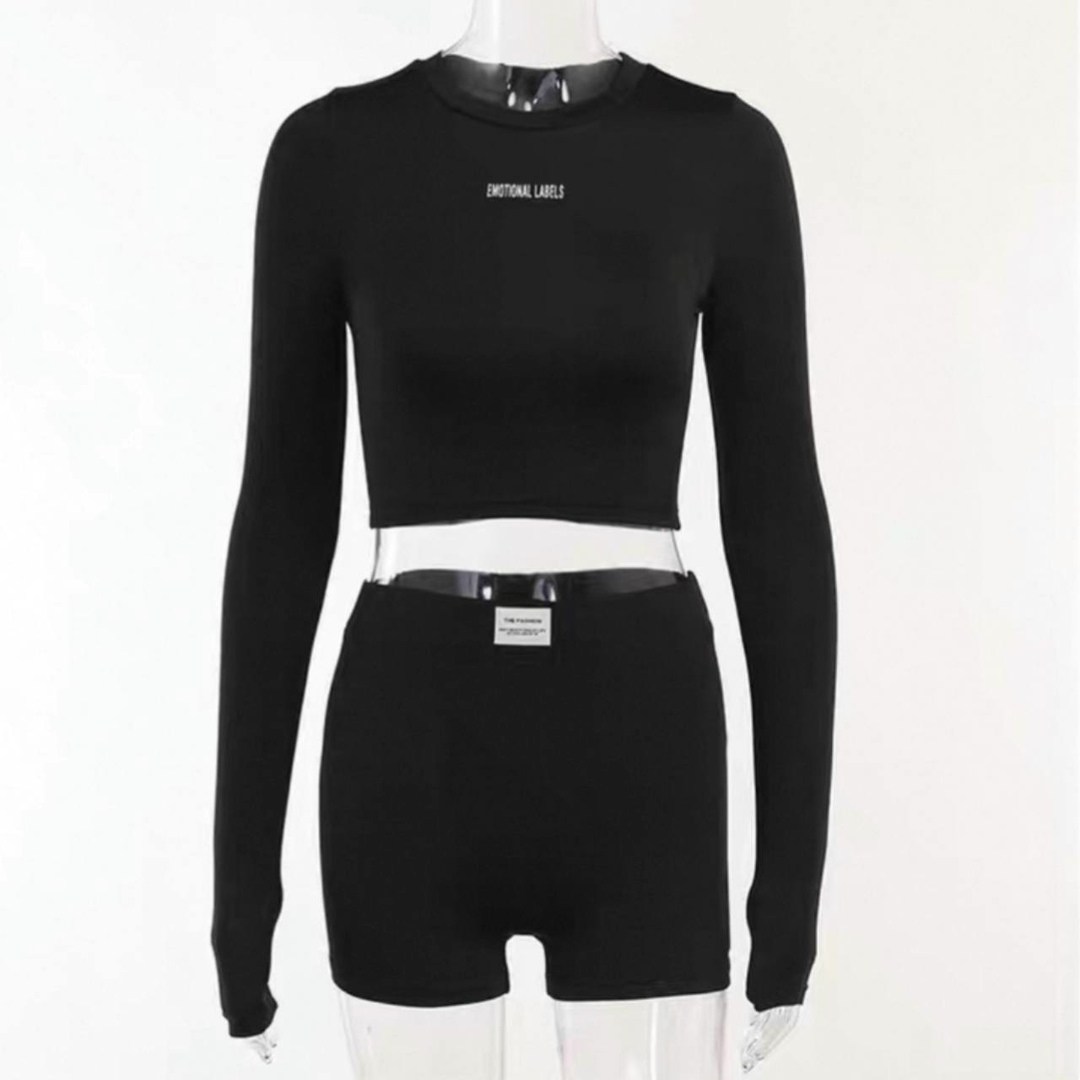 костюмы женские спортивные,женский спортивный костюм из двух предметов,спортивный костюм,костюм топ и шорты,костюм с шортами