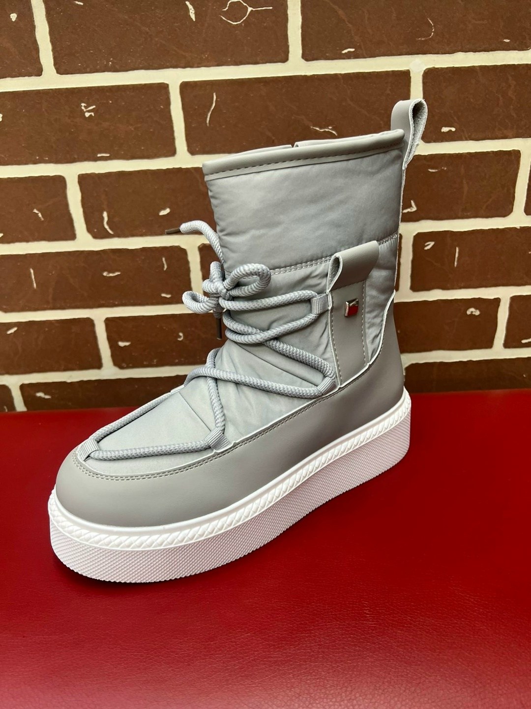 ,дутики женские,зимняя женская ,женская ,дутики