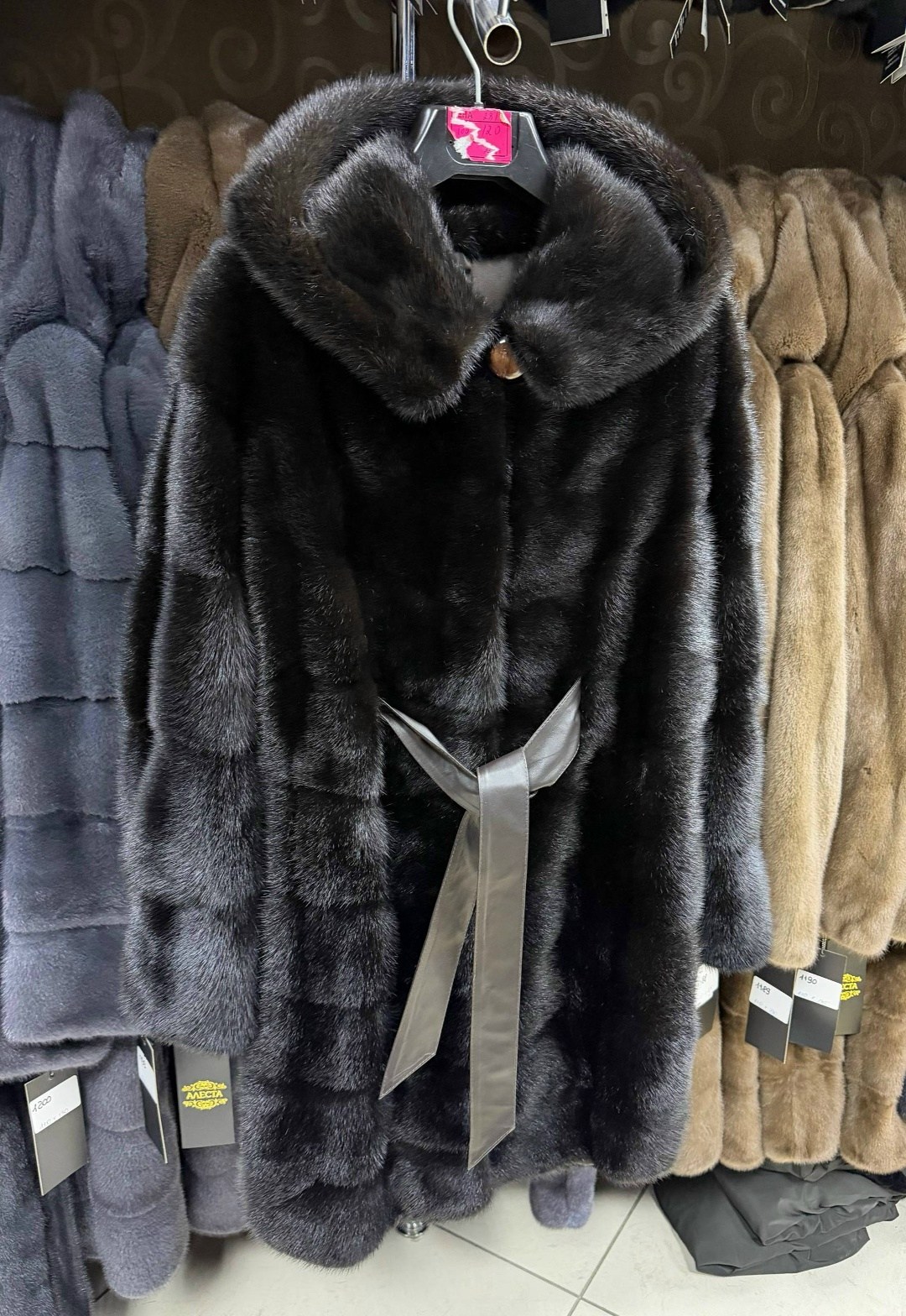 шуба норковая,шуба норка,шуба норковая с капюшоном,шуба из норки,фасоны норковых шуб