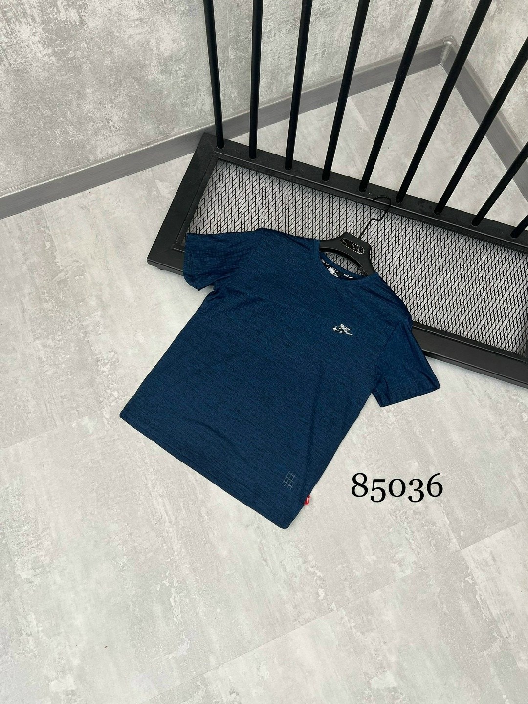 мужская футболка,футболки для мужчин,футболка,одежда футболка,мужская футболка черная