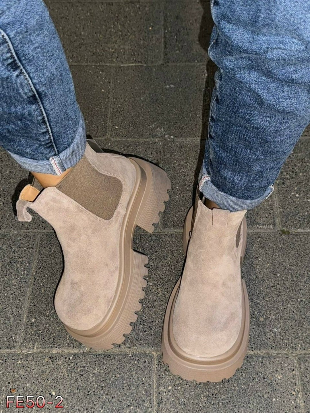 челси на платформе зимние натуральная замша ane 248246122,ботинки челси женские бежевые,,замшевые челси без платформы,женские бежевые замшевые удобные ботинки mold tonny black