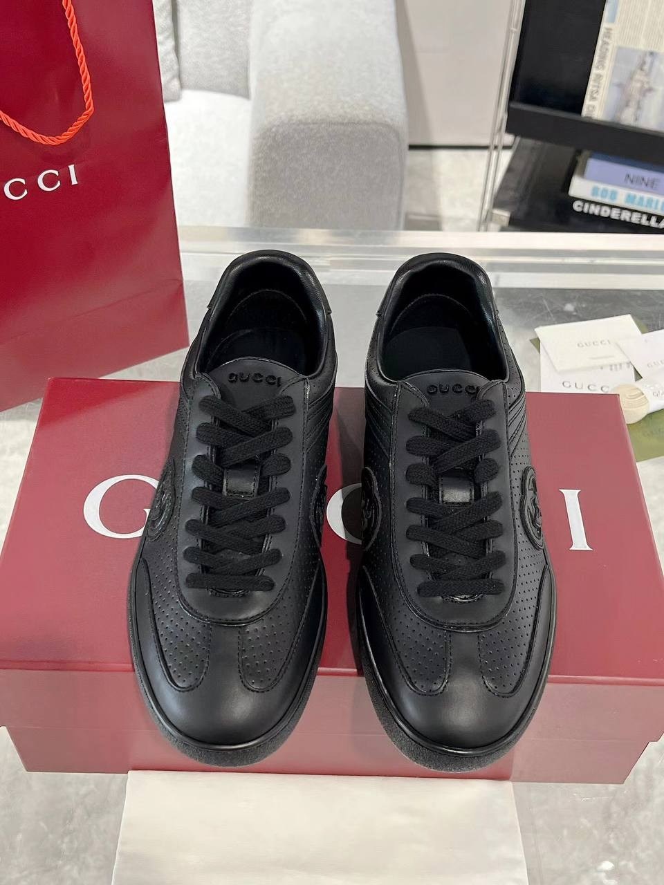 ,мужские кроссовки gucci,кроссовки gucci,мужские кроссовки,кроссовки balmain мужские