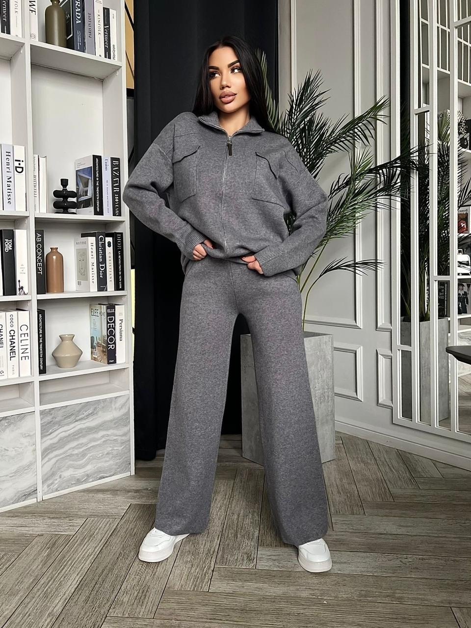 костюм трикотажный,вязаные костюмы,стильные костюмы,женский вязаный костюм,трикотажный костюм женский
