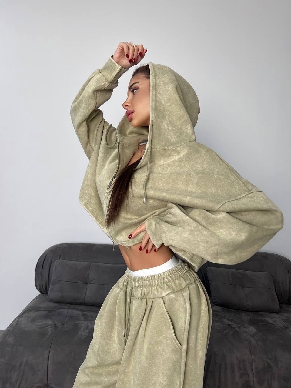 велюровый костюм,костюм велюровый спортивный,костюм спортивный,спортивный костюм ''варенка'',костюм женский