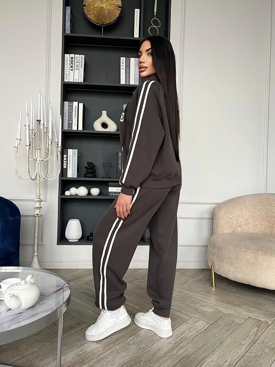 спортивный костюм,женский костюм,костюм женский спортивный,костюм,костюм трикотажный