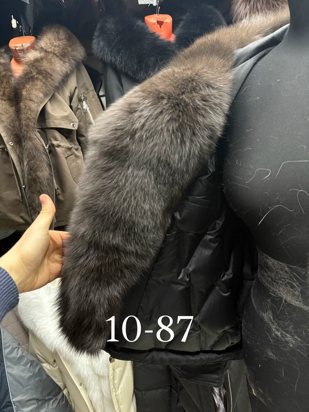 парка с натуральным мехом,женская парка с натуральным мехом,парка с мехом,пуховик с натуральным мехом,парка с мехом песца