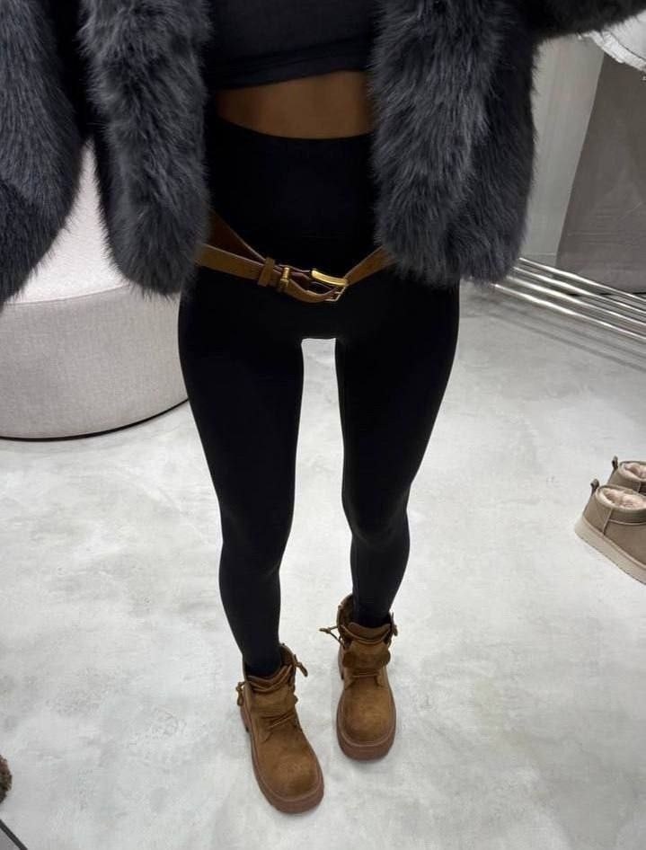 модный стиль одежды,стильные наряды,спортивное женское тело,женская мода